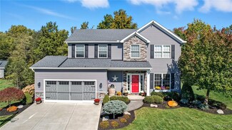 11 Darien Ct, Lancaster, NY 14086