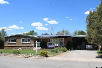 116 3rd St, Mountain View, WY 82939