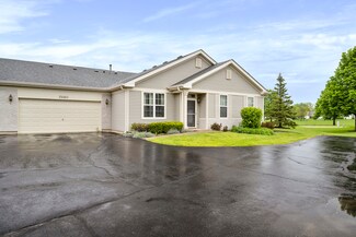 21460 Wolf Lake Way Unit 8, Crest Hill, IL 60403