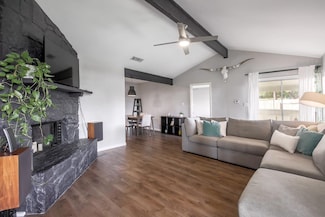 11118 Wandering Way Unit B, Austin, TX 78754