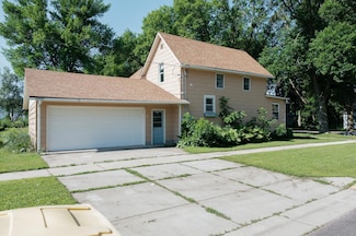 501 S Main St, Blue Earth, MN 56013