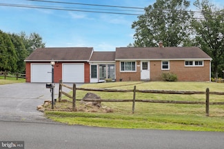 2518 Rhoads Rd, Gilbertsville, PA 19525