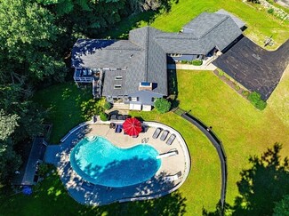 69 Aberdeen Rd, Weston, MA 02493