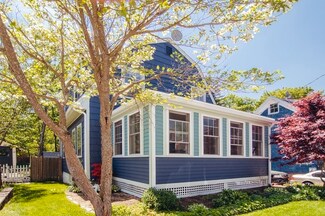 13 Chapel St, Gloucester, MA 01930