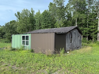 87 Taylor Rd, Pikeville, TN 37367