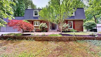 15 Alleyns Rise, Fairport, NY 14450
