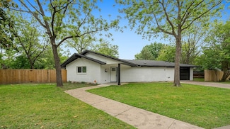 2468 W Kiest Blvd, Dallas, TX 75233