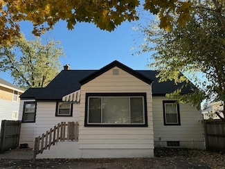 825 Roger St NW, Grand Rapids, MI 49544