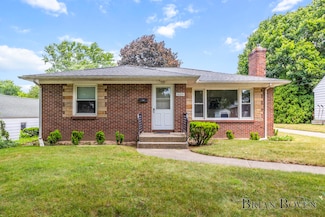1665 7th St NW, Grand Rapids, MI 49504