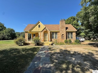 1410 S Julia St, Rayville, LA 71269
