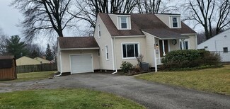 34034 Victor Dr, Eastlake, OH 44095