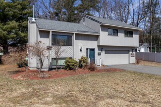 11 Eldorado Cir, Nashua, NH 03062