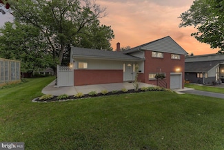439 Burns Dr, Springfield, PA 19064