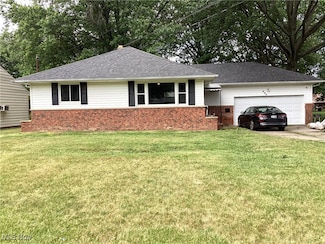 498 Harris Rd, Cleveland, OH 44143