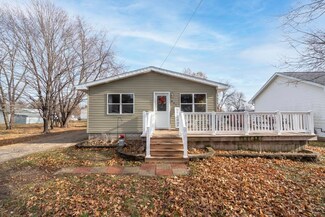 821 Main St, Janesville, IA 50647