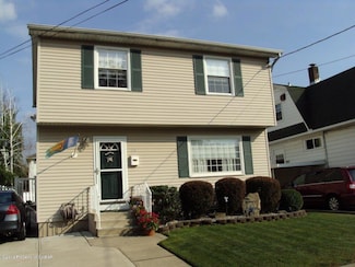 68 2nd Ave, Kingston, PA 18704