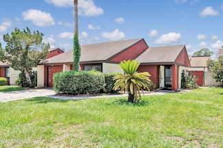 11008 Saint Anthonys Ct, Jacksonville, FL 32223