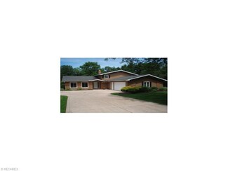 6515 Derby Dr, Cleveland, OH 44143