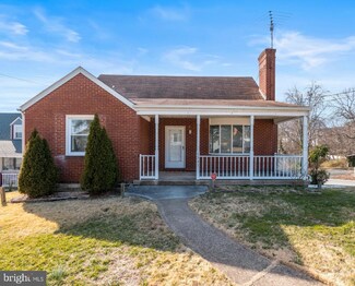 1527 Rosewick Ave, Rosedale, MD 21237