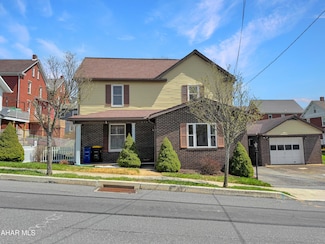 208 S Julian St, Ebensburg, PA 15931