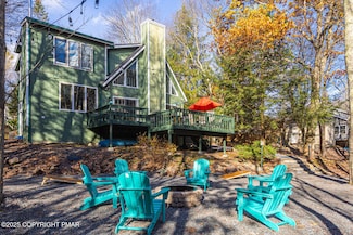 242 Trout Creek Dr, Pocono Lake, PA 18347