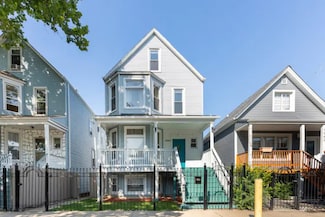 1940 N Monticello Ave, Chicago, IL 60647