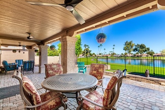 26433 S Lakemont Dr, Sun Lakes, AZ 85248