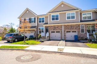 4 Woodrose Ln, Monroe Township, NJ 08831