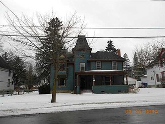 55 Covington St, Perry, NY 14530