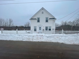 423 High St, Rumford, ME 04276