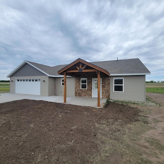 164 E Cozy Oak Dr, Ottertail, MN 56571