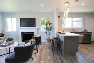 1038 W Juniper St, Oxnard, CA 93033