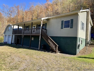 338 RaMcAt Rd, Confluence, PA 15424