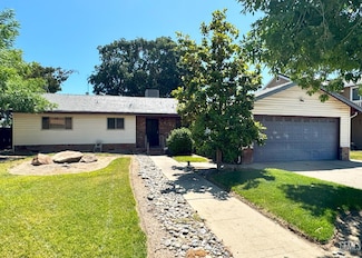 1041 Golden Gate Ave, Dos Palos, CA 93620