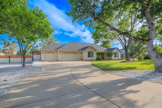 20733 Edgewater St, Cottonwood, CA 96022