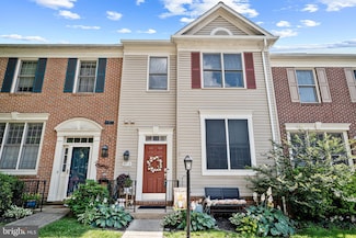 3715 Huntley Meadows Ln, Alexandria, VA 22306