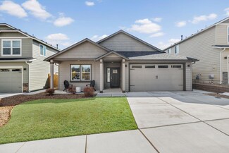 2324 NW Teak Place Unit Lot 117, Redmond, OR 97756
