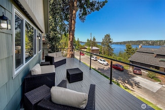 9919 Arrowsmith Ave S, Seattle, WA 98118