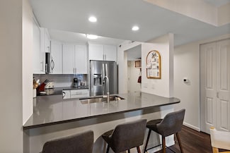 7420 Edinborough Way Unit 6309, Edina, MN 55435