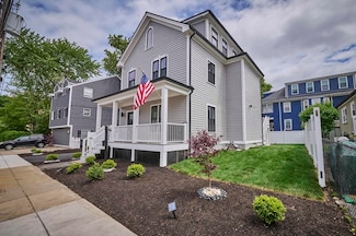 97 Oakton Ave, Dorchester, MA 02122
