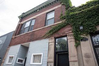 3112 N California Ave Unit 1, Chicago, IL 60618