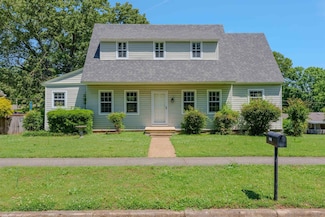 1621 Hillcrest Ave, Sheffield, AL 35660