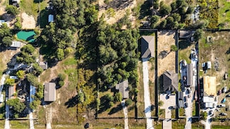 922 Road 3556, Cleveland, TX 77327