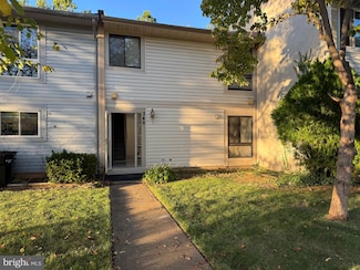 349 Reneau Way, Herndon, VA 20170