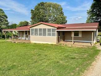 240 Bud Jennings Rd, Henning, TN 38041
