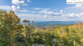ES77 Red Robin Trail, Banner Elk, NC 28604