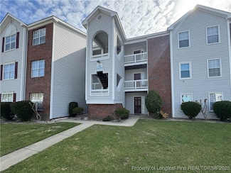 208 Waterdown Dr Unit 10, Fayetteville, NC 28314