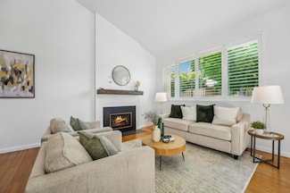 125 Connemara Way Unit 159, Sunnyvale, CA 94087