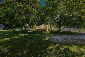 11330 Cranston Rd, Morehead, KY 40351