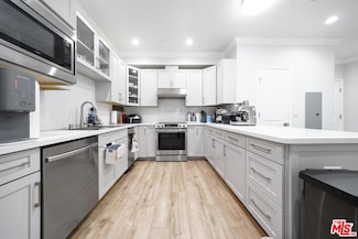 944 S Serrano Ave Unit 307, Los Angeles, CA 90006